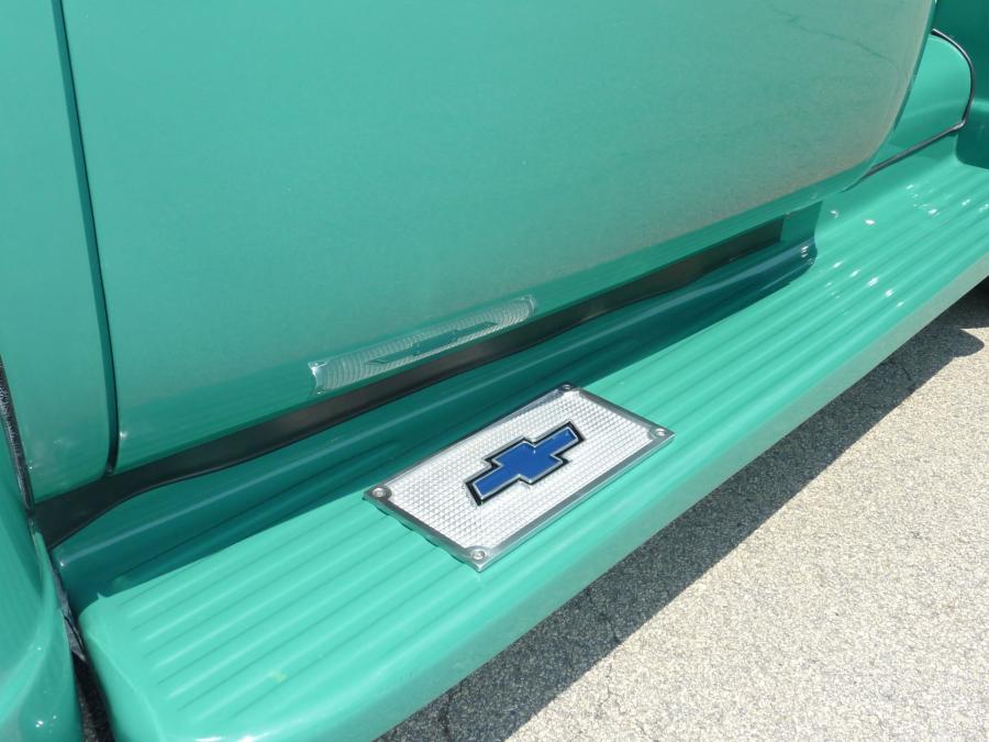  Chevrolet 3100 5-Window Pickup Truck 1951 года  (фото 9 из 34)